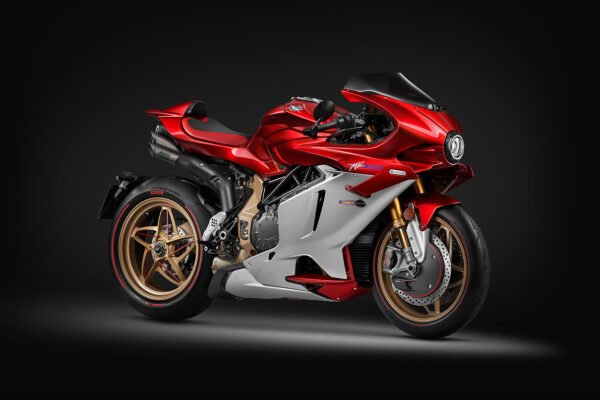 MV Agusta Reveal the Superveloce 1000 Serie Oro: The Ultimate Dream Bike