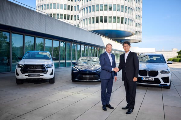 BMW to Launch First Fuel Cell Electric Vehicle (FCEV) by 2028 in Collaboration with Toyota