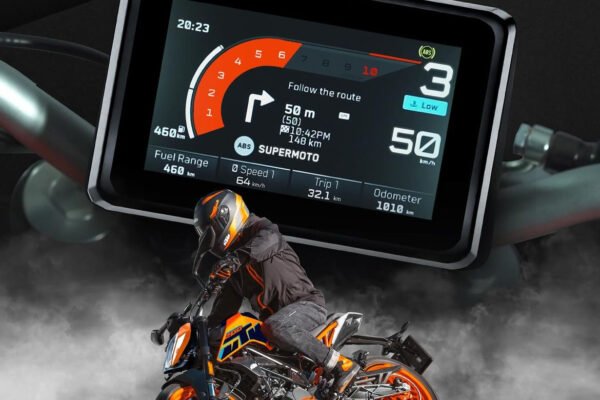 KTM 200 Duke Launched at Rs.2.03 Lakh with TFT Dash and Bluetooth Connectivity