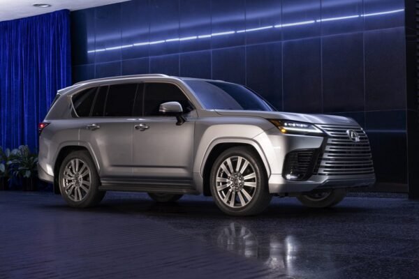 Lexus LX 700h Hybrid SUV Revealed: A New Powertrain for the Flagship SUV Line-up